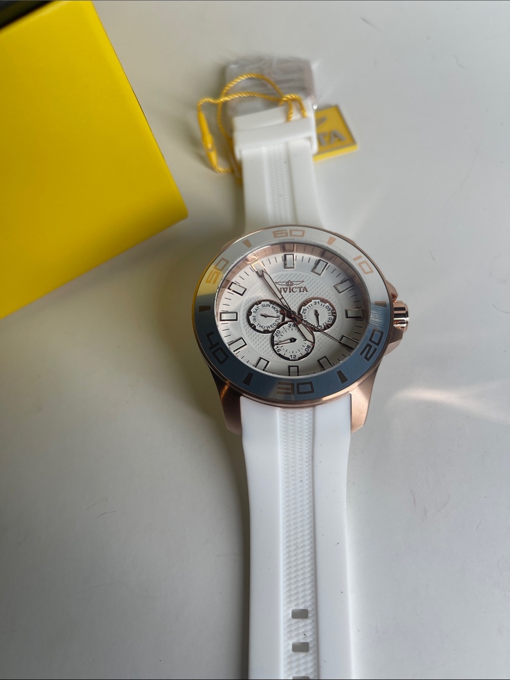 Invicta Rose Gold and Silver Chronograph Watch with White Silicone Strap 30111 - Picture 5 of 8